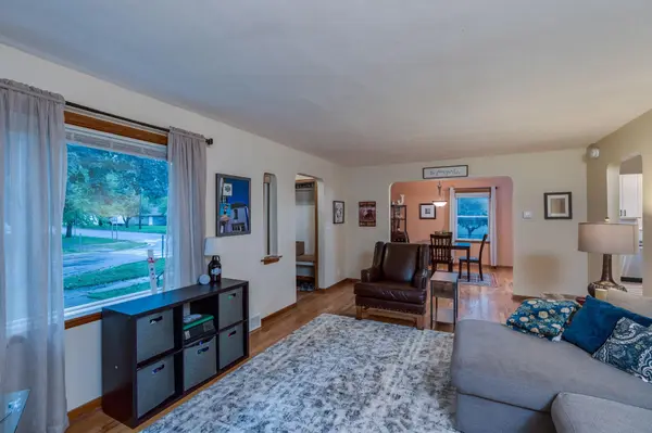 1204 N 4th ST, Mankato, MN 56001