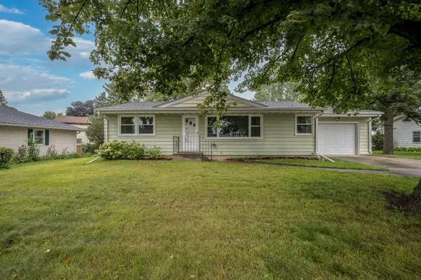 1023 Day ST, Fairmont, MN 56031