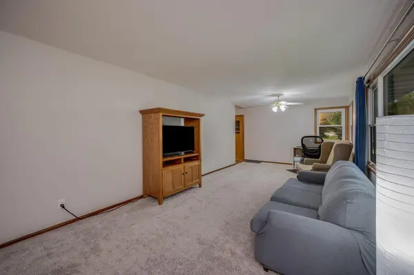 1023 Day ST, Fairmont, MN 56031