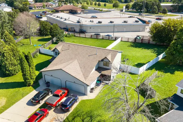 2744 MONACO DR, Green Bay, WI 54311-6683