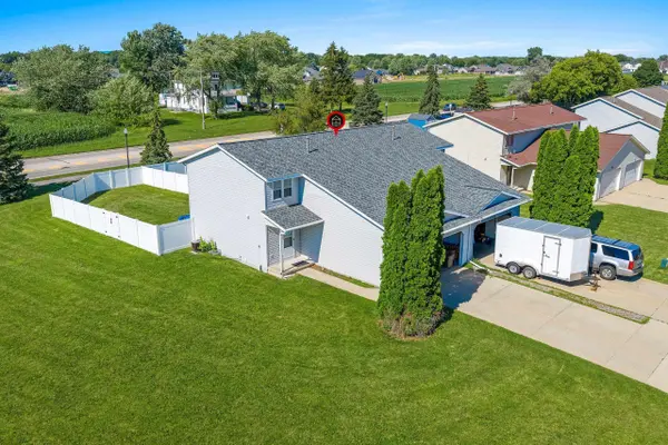 2745 MONACO DR, Green Bay, WI 54311-6683