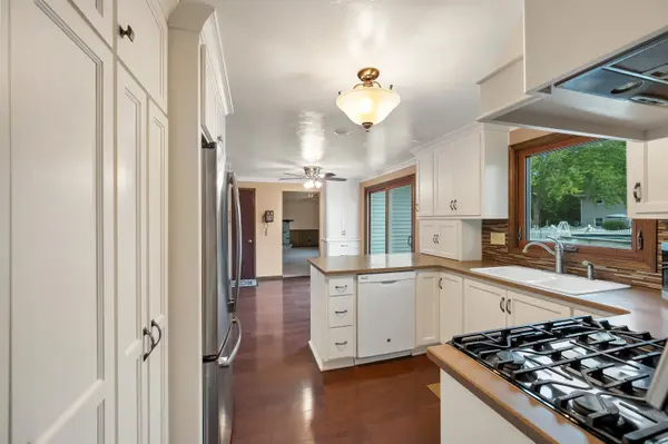 413 S GOOD HOPE RD, De Pere, WI 54115