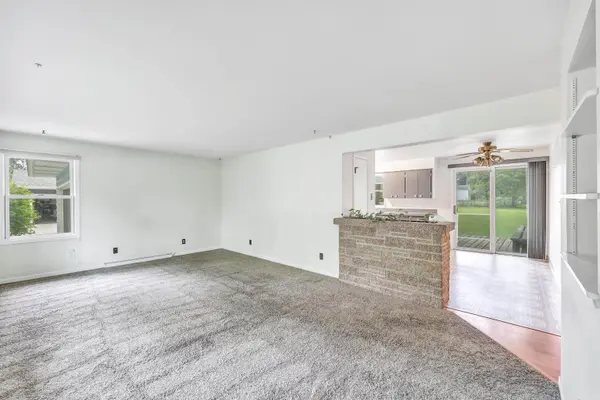 3235 N MORRISON ST, Appleton, WI 54911