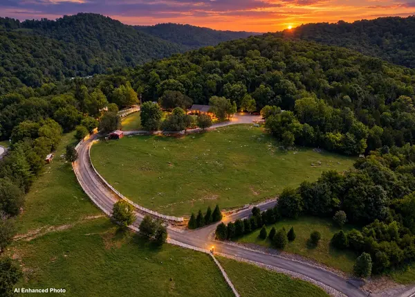 7474 Nashville Hwy, Dowelltown, TN 37059