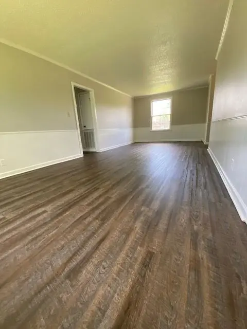 725 Overton Dr, Clarksville, TN 37042