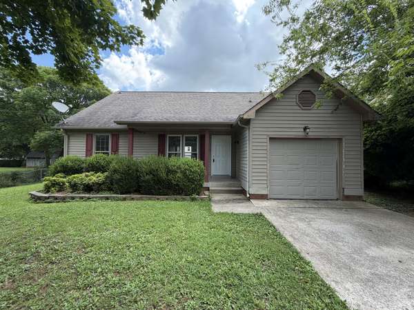 3409 Minor Dr, Clarksville, TN 37042