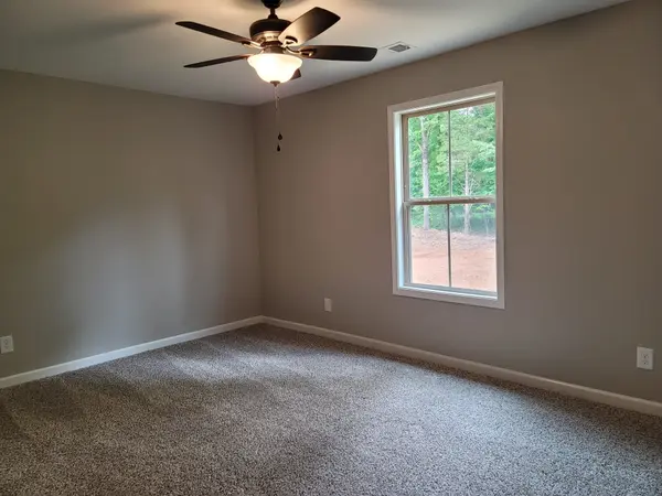 231 SMITHSON LN #B, Clarksville, TN 37040