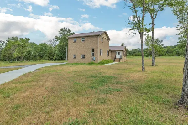 5065 Craddock Rd, Lascassas, TN 37085
