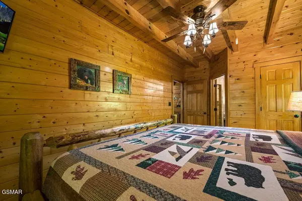 1728 Scenic Woods Way #BEARPAWHIDEAWAY, Sevierville, TN 37876