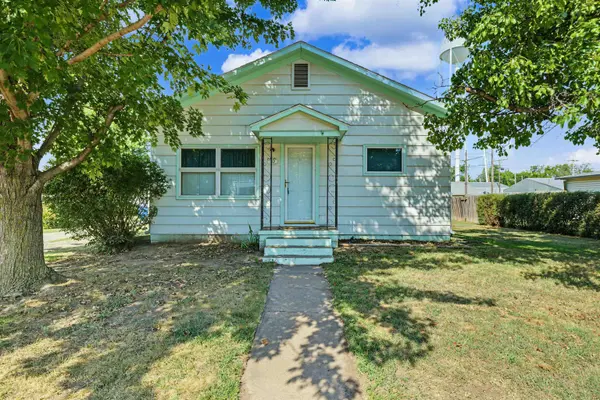 419 N Swedonia Street,  Marquette,  KS 67464
