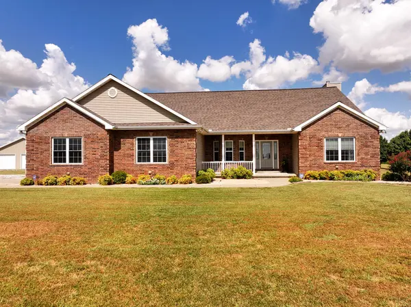 672 SW 15th LN, Liberal, MO 64762