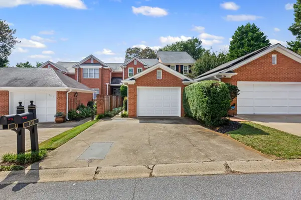 102 Country Club CT, Spartanburg, SC 29302