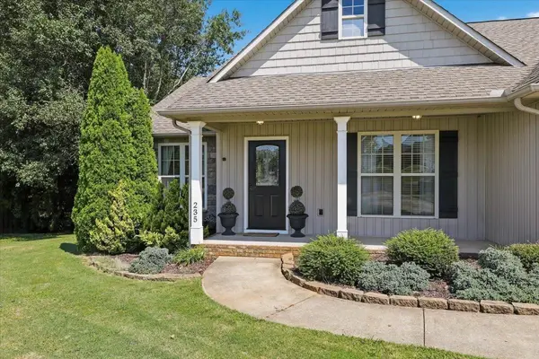 235 Metcalf CT, Spartanburg, SC 29306