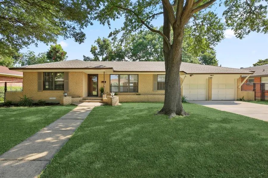 2422 Mockingbird Lane, Garland, TX 75042