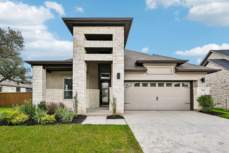 134 Comfort DR, Buda, TX 78610
