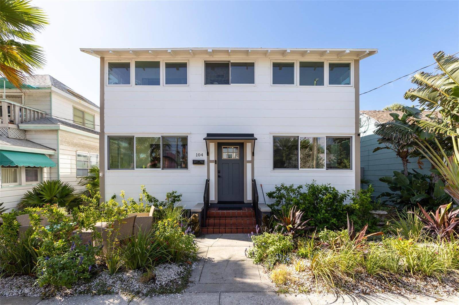 104 6TH AVE, St Pete Beach