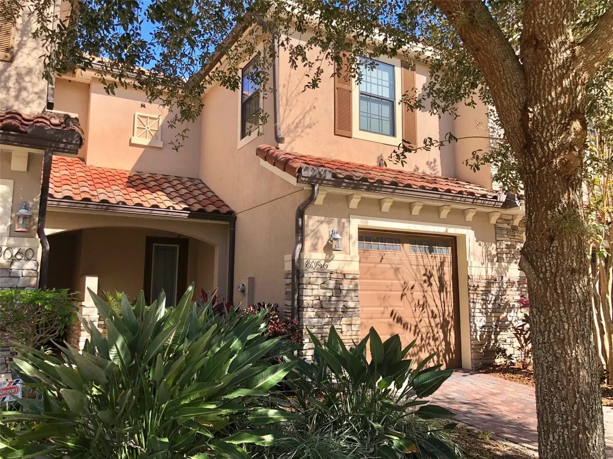 8056 PRESTBURY DR, Orlando, FL 32832