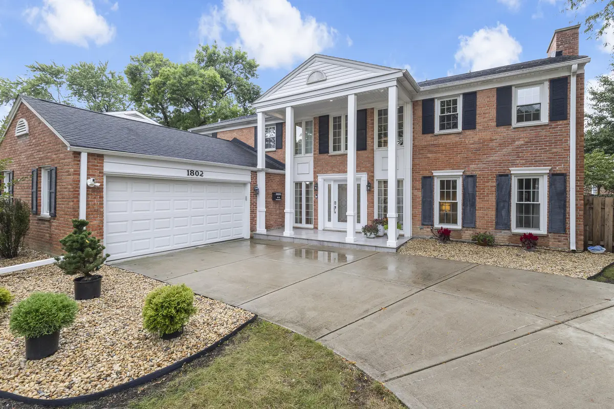 1802 S Fernandez AVE, Arlington Heights, IL 60005