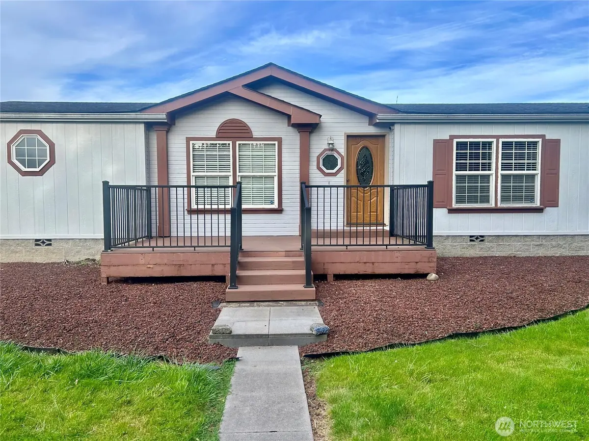 234 SE E ST, Forks, WA 98331