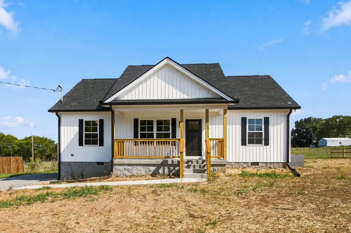 2339 Claude Fox Rd, Cornersville, TN 37047