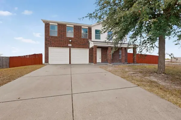 1607 Harbor View Road, Glenn Heights, TX 75154