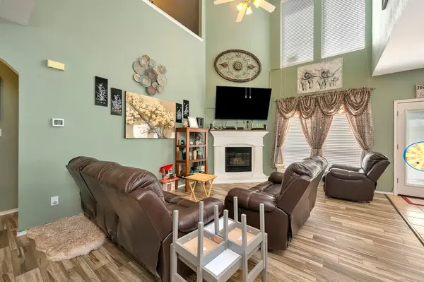 6369 Redeagle Creek Drive, Fort Worth, TX 76179