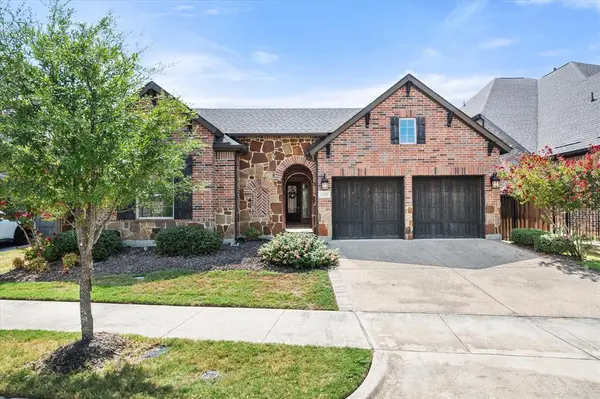 1108 Ivy Charm Way, Arlington, TX 76005