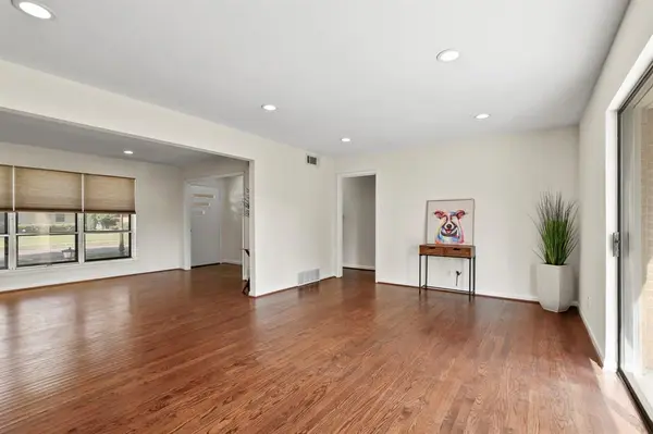 2422 Mockingbird Lane, Garland, TX 75042
