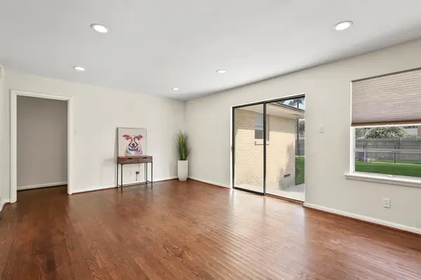 2422 Mockingbird Lane, Garland, TX 75042