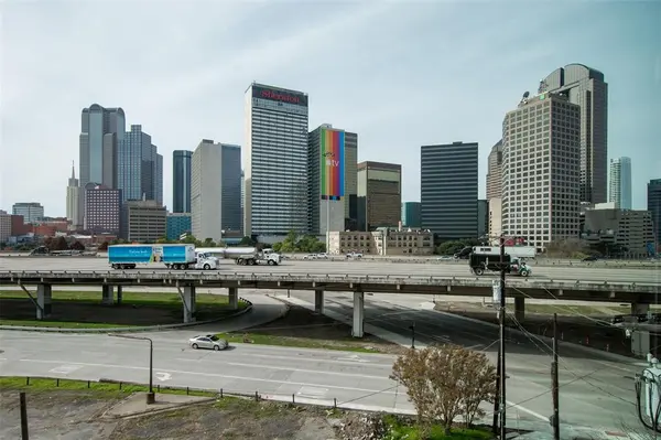 2502 Live Oak Street #336, Dallas, TX 75204