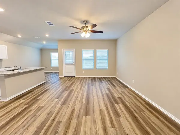 2721 Flowers Drive, Denton, TX 76205