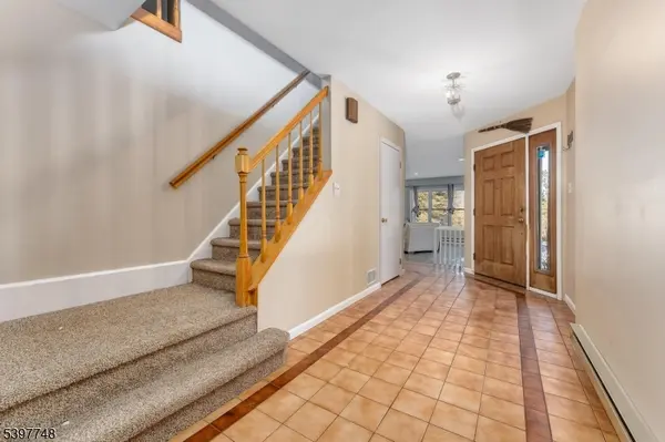53 Jacobs Rd, Rockaway Twp., NJ 07866