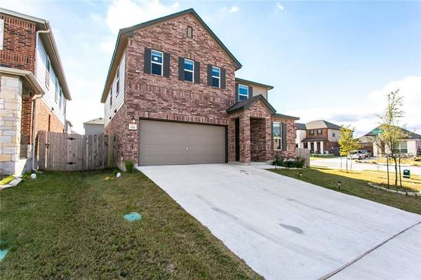 545 Ayinger LN, Austin, TX 78728