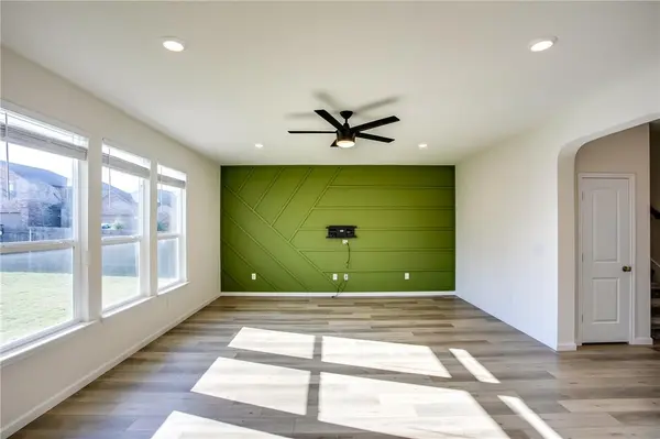 545 Ayinger LN, Austin, TX 78728