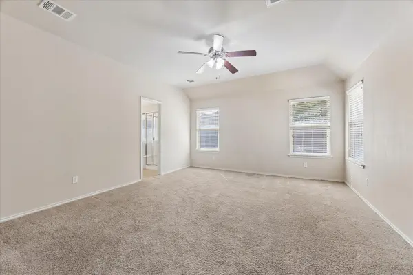 520 S Brook DR, Leander, TX 78641