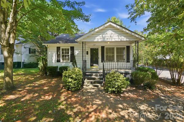 1327 Eden TER, Rock Hill, SC 29730