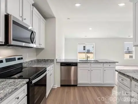 1637 Nia RD, Charlotte, NC 28215