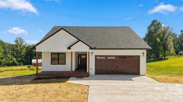 2931 Frank Whisnant RD, Morganton, NC 28655