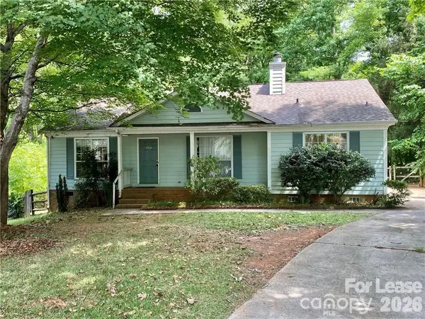 3914 Aster DR, Charlotte, NC 28227