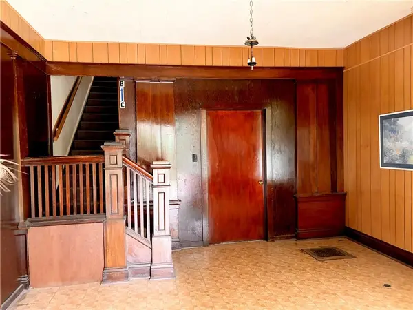 728 N 25th ST, St Joseph, MO 64506