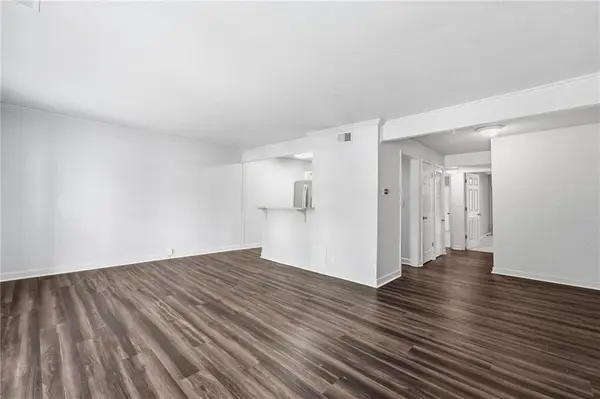 4727 Jarboe ST #95, Kansas City, MO 64112