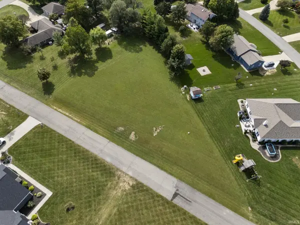 Wildwood DR, Frankfort, IN 46041