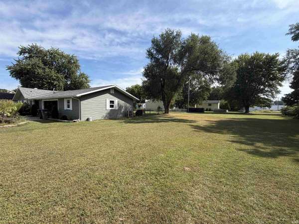 56450 Ellen AVE, Mishawaka, IN 46545