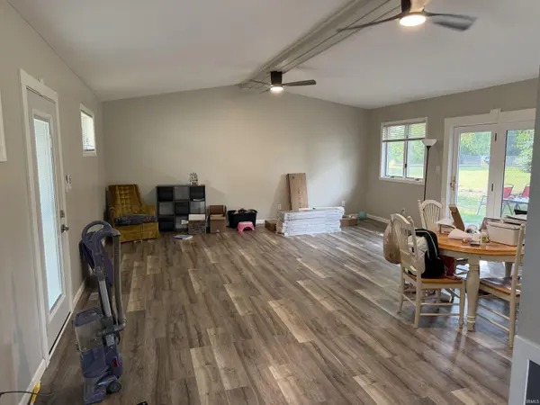 56450 Ellen AVE, Mishawaka, IN 46545