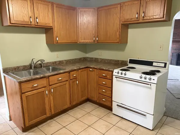 6414 S US 31 ST, South Bend, IN 46614