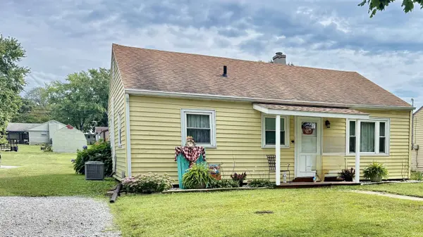 925 S Perry ST, Attica, IN 47918-1637
