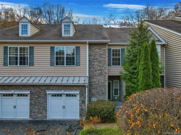 834 Huntington DR, Fishkill, NY 12524