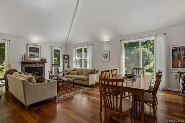 7 Westfield RD, White Plains, NY 10605