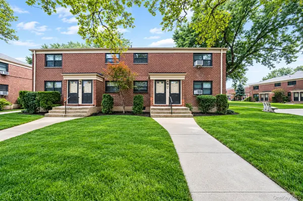218-02 73rd AVE #397A1, Oakland Gardens, NY 11364