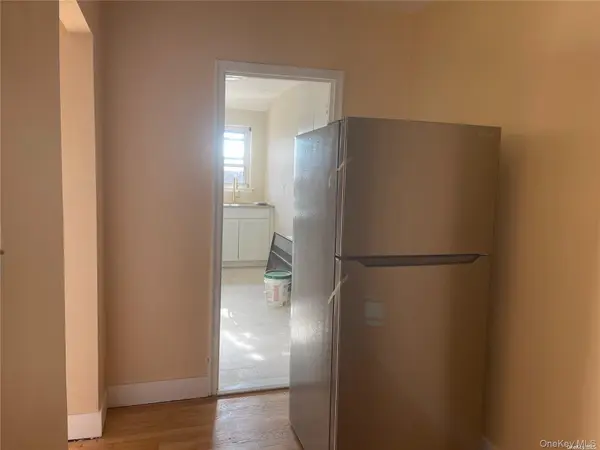 214-11B Hillside AVE #2nd Fl, Queens Village, NY 11427